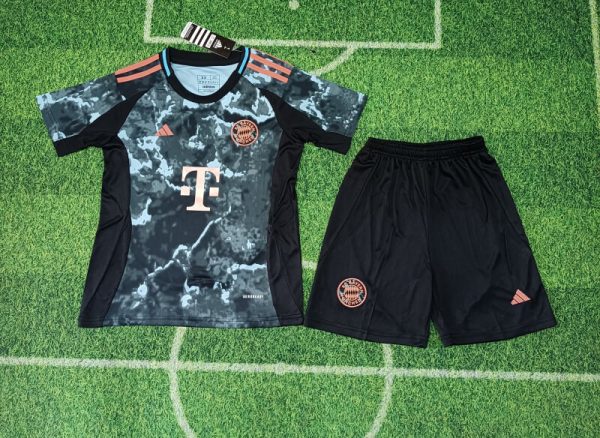 Bayern Munchen 24-25 away kids kit