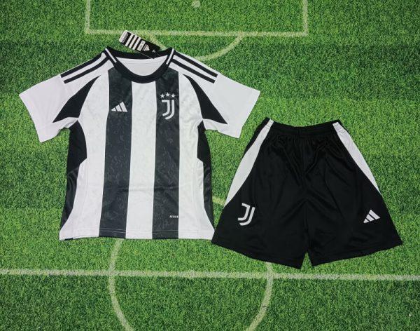 Juventus 24-25 home kids kit